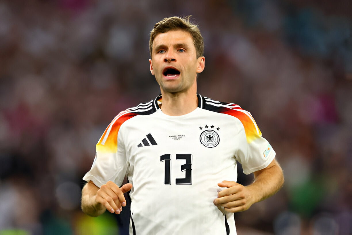 Thomas Muller Một “Raumdeuter” vĩnh cửu 2